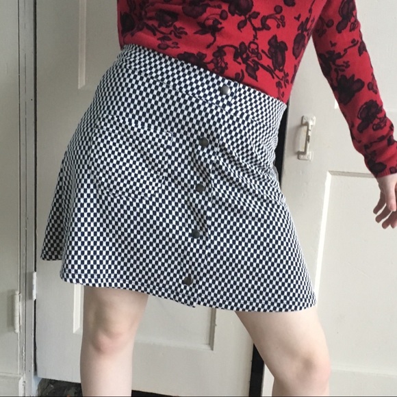 SANS SOUCI CHECKERED SKIRT - Picture 3 of 8